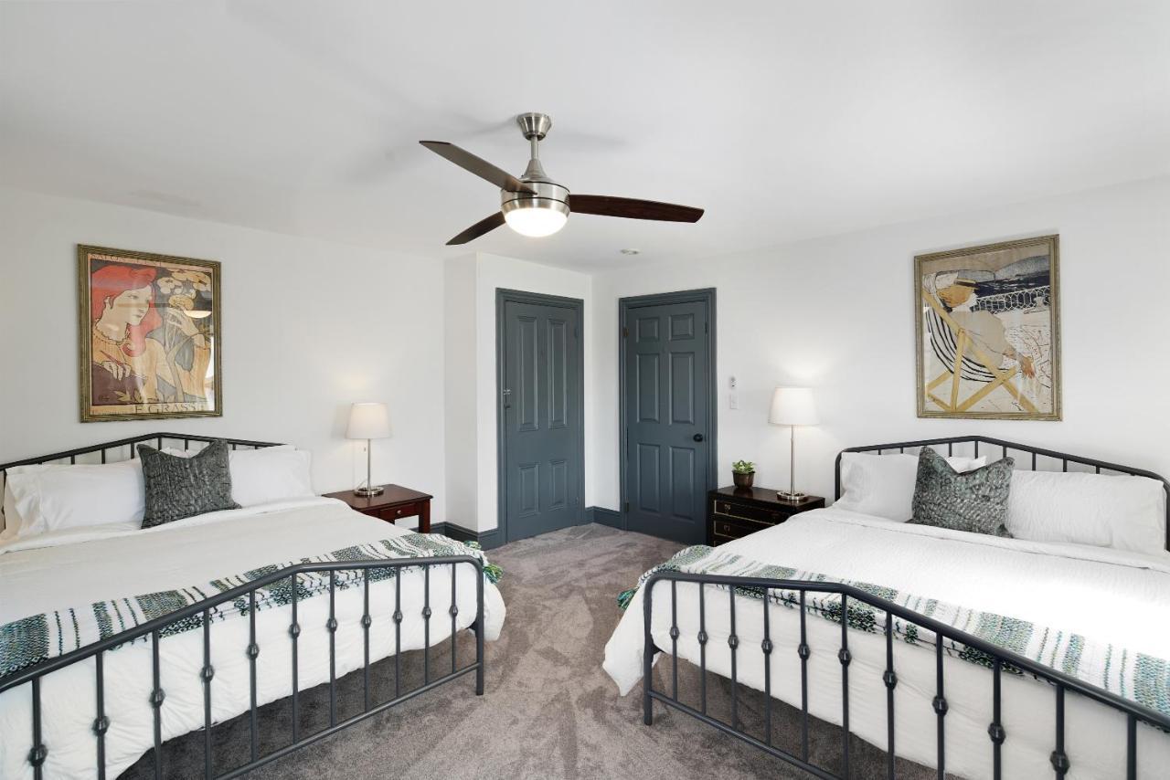Modern Parisian In The Heart Of Manayunk Apartment *