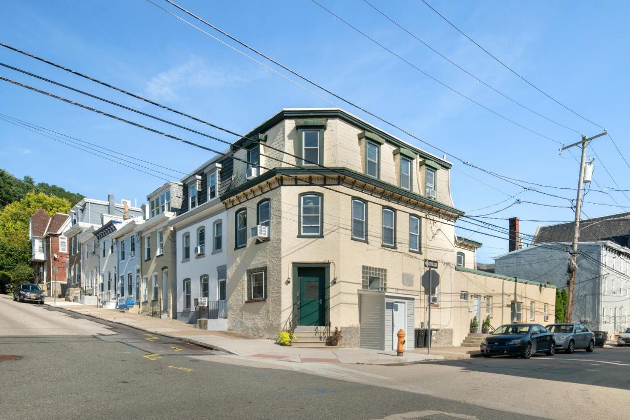 Apartment Modern Parisian In The Heart Of Manayunk *